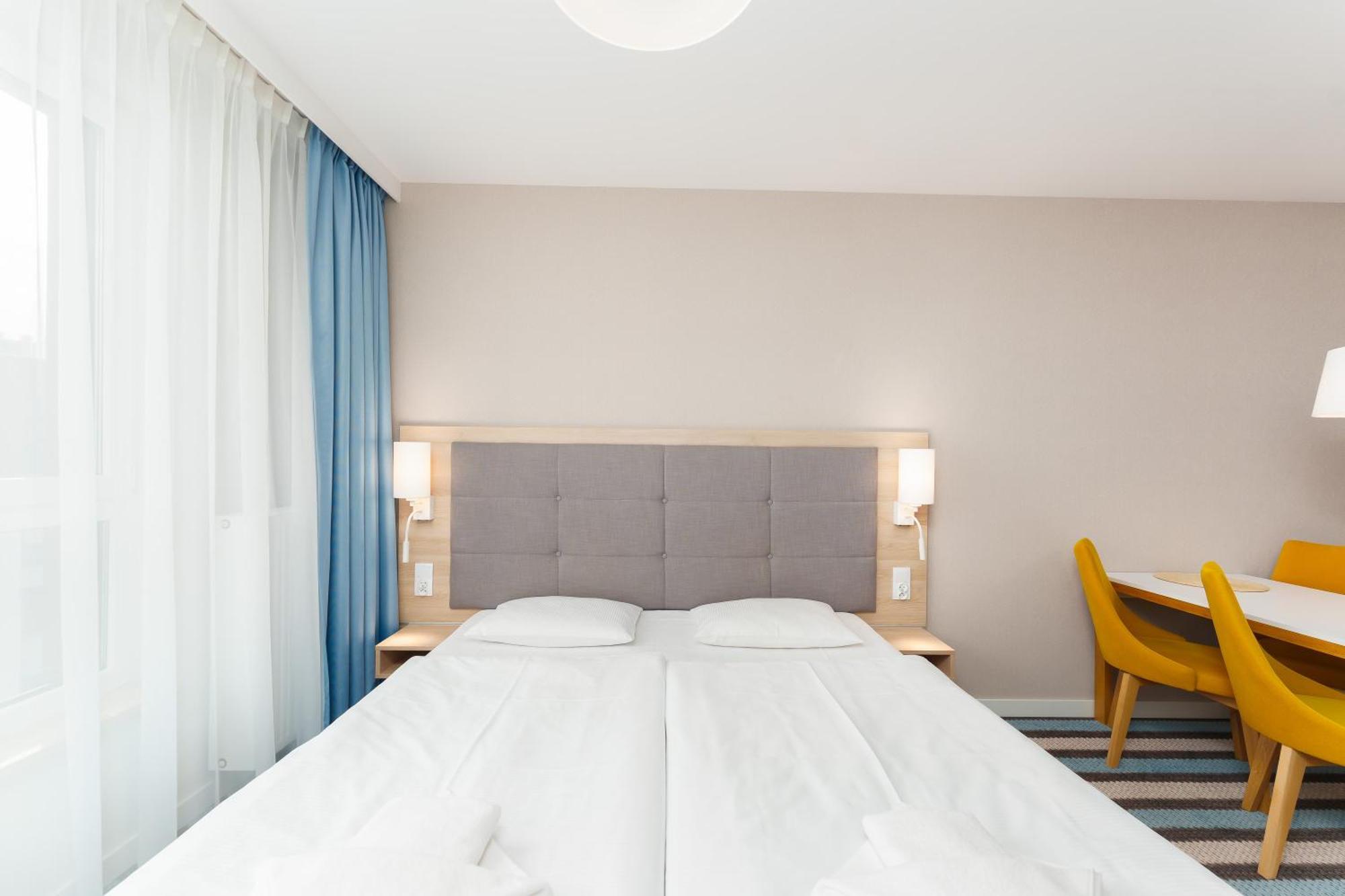 Bel Mare 402D Apartment เมียนซิดดรอแย ภายนอก รูปภาพ