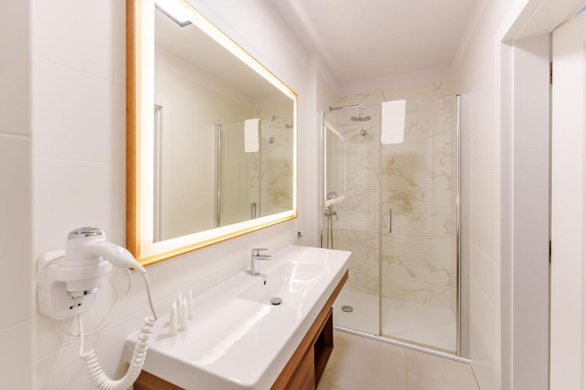 Bel Mare 402D Apartment เมียนซิดดรอแย ภายนอก รูปภาพ